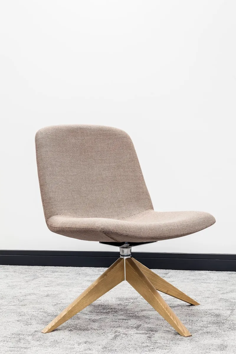 Ergonomic office chair